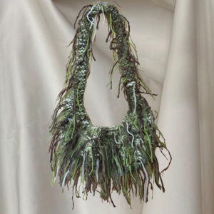 green shoulder bag